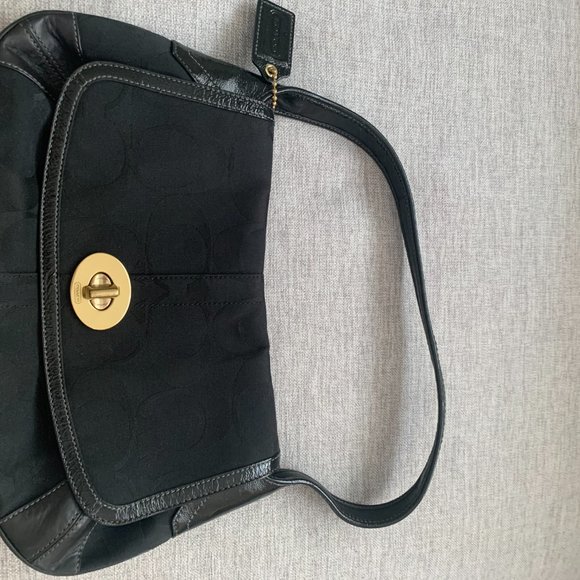 Coach Signature Classic Flap Hobo Bag - Picture 2 of 6